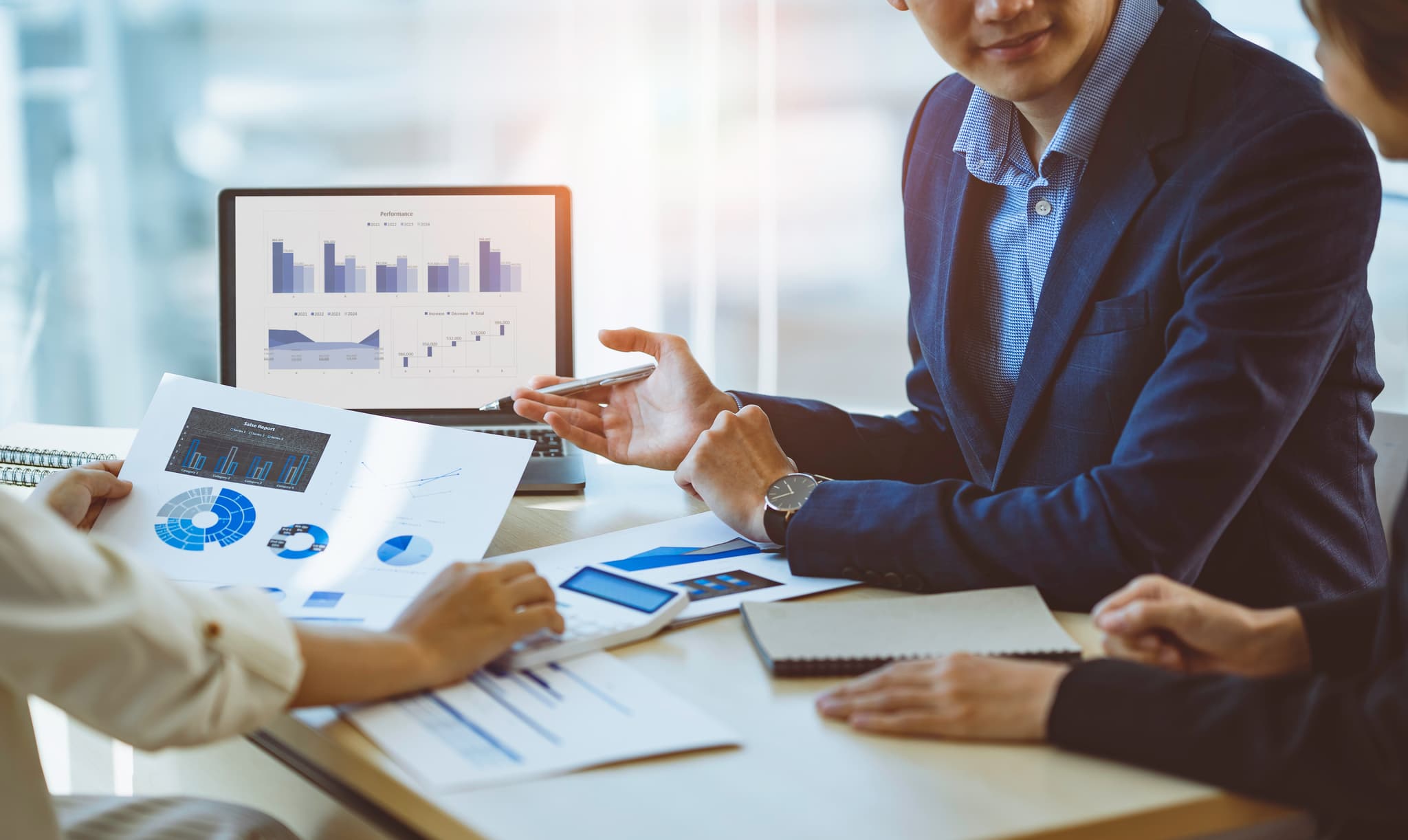 Portfolio reporting services for investment firms